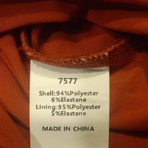 NWT. Pretty Garden Elegant Red and Purple Floral Bodycon Tube Party Dress - Picture 9 of 11